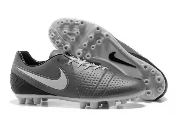 Astro Turf Soccer Boots image 1