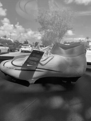 Nike MDS 002 Mercurial Football Shoe photo 3