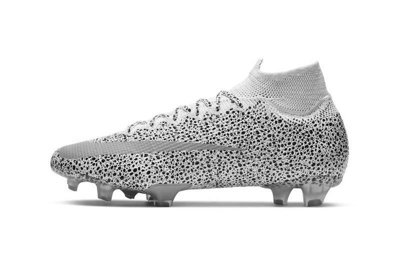 Nike Soccer Cleats – The Mercurial Vapor Vs The Cheetah photo 0